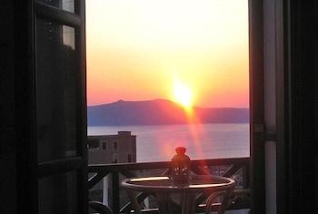 Astir Thira Hotel Fira (Santorini)
