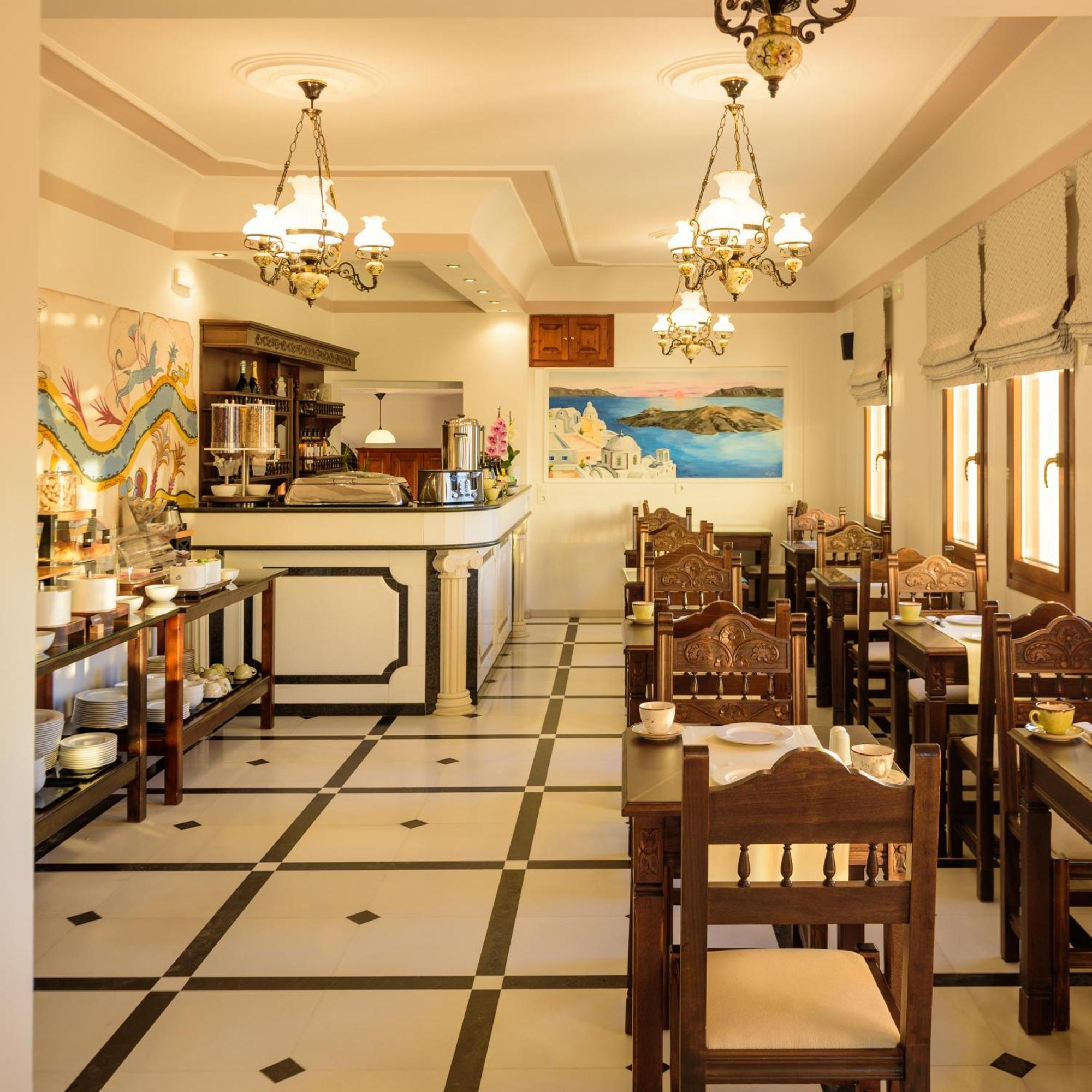 Astir Thira Hotel Fira (Santorini)
